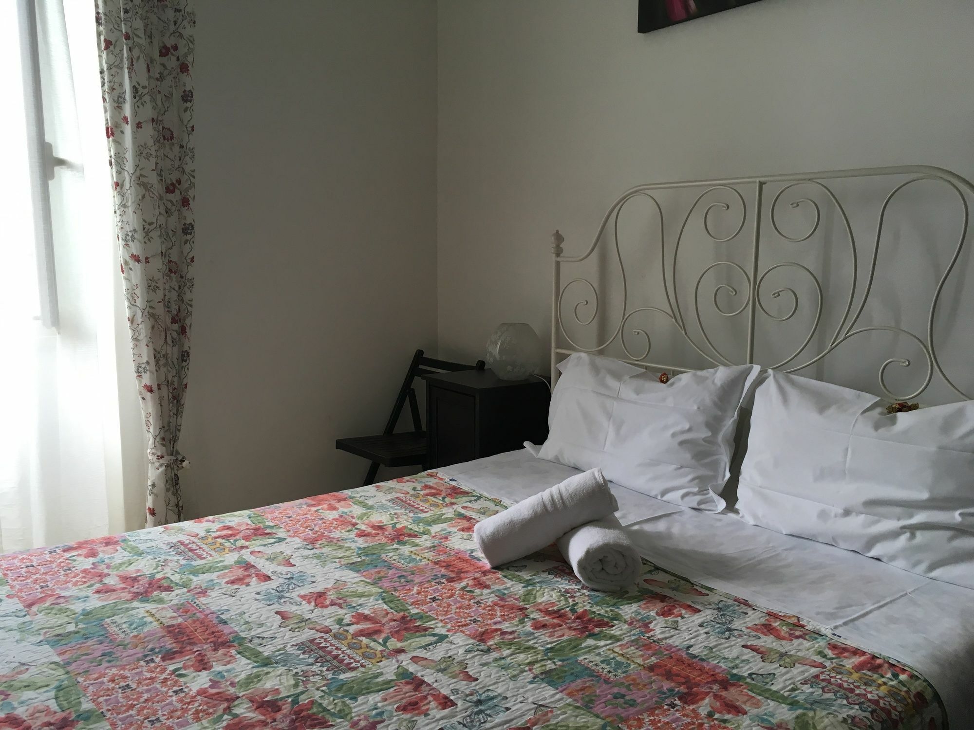 Giuly Guesthouse Rome Bagian luar foto